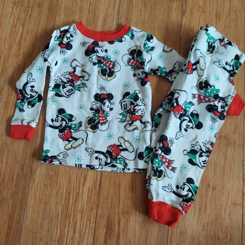 ⭐️5/$30 Minnie and Mickey holiday pajamas,  18 months
